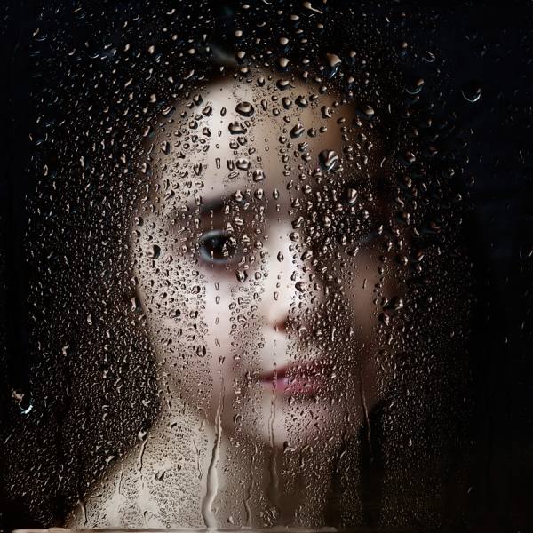 Photograph Ojos De Hojalata Waterdrops on One Eyeland